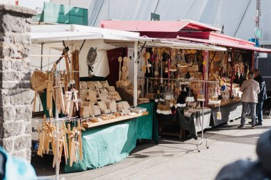 Krammarktstände Händler Hauswaren