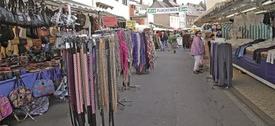 Krammarkt in der Bäckerstraße während des Lukasmarkts