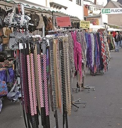 Krammarkt in der Bäckerstraße während des Lukasmarkts