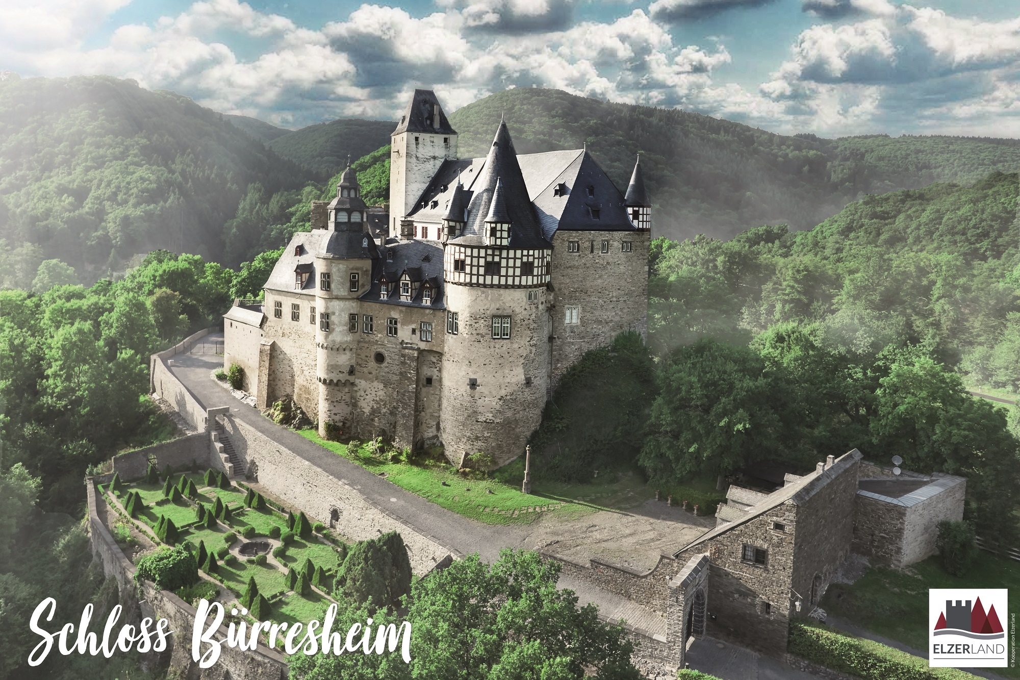 Schloss Bürresheim Blick auf Schloss Bürresheim