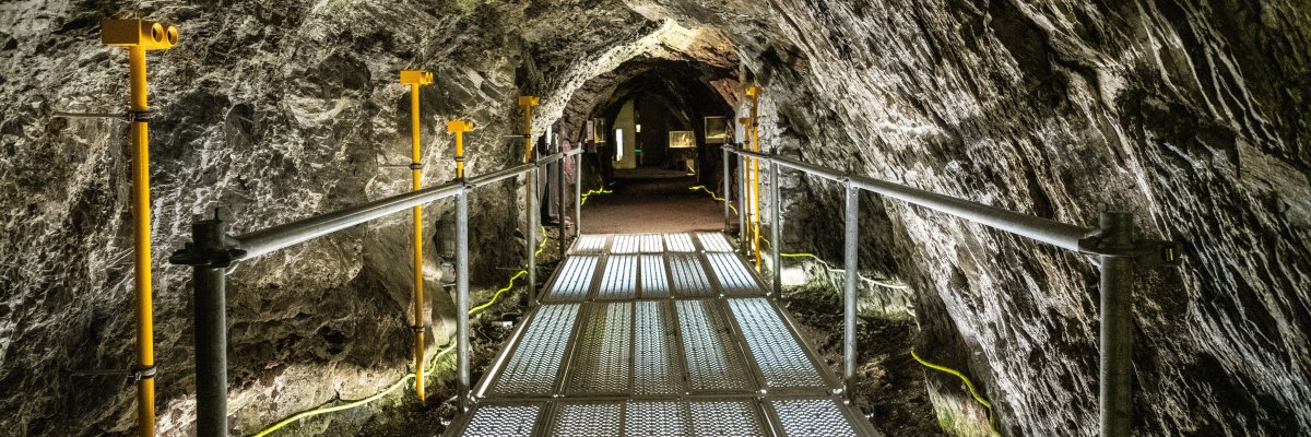 Unterirdischer Gang