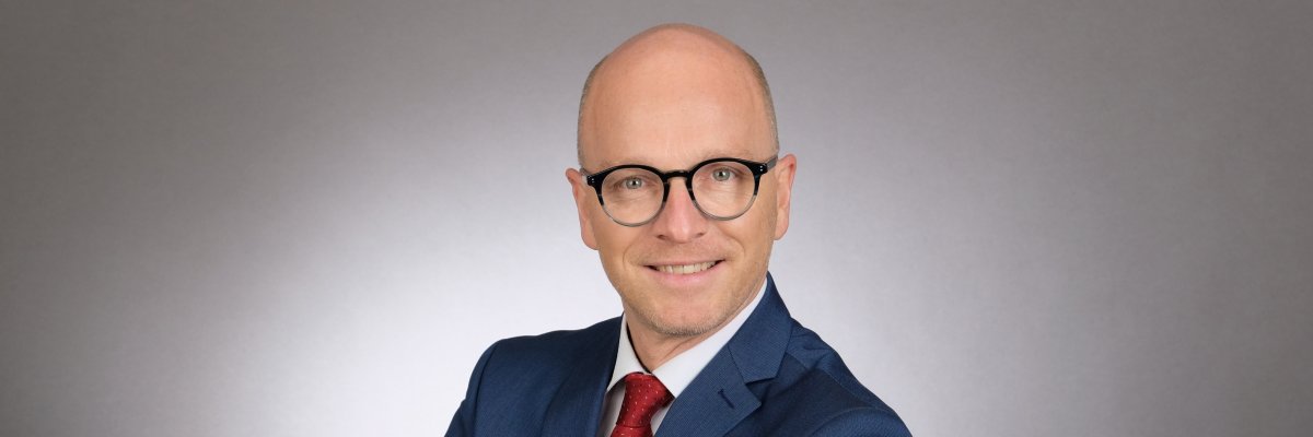 Oberbürgermeister Dirk Meid Portrait von Oberbürgermeister Dirk Meid