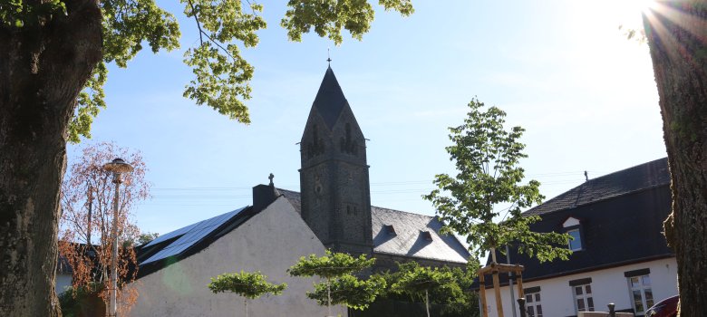 Die St. Bernard Kirche in Kürrenberg