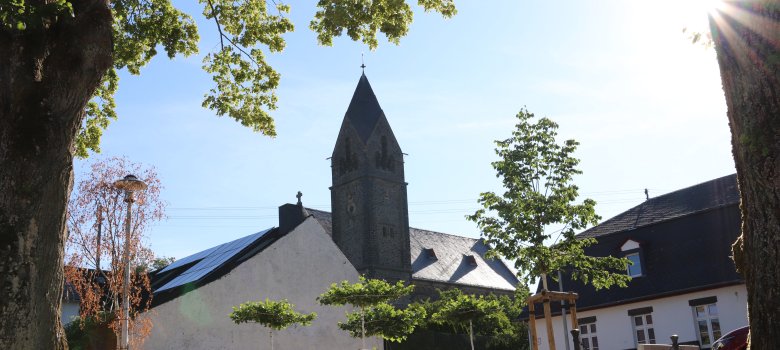 Die St. Bernard Kirche in Kürrenberg