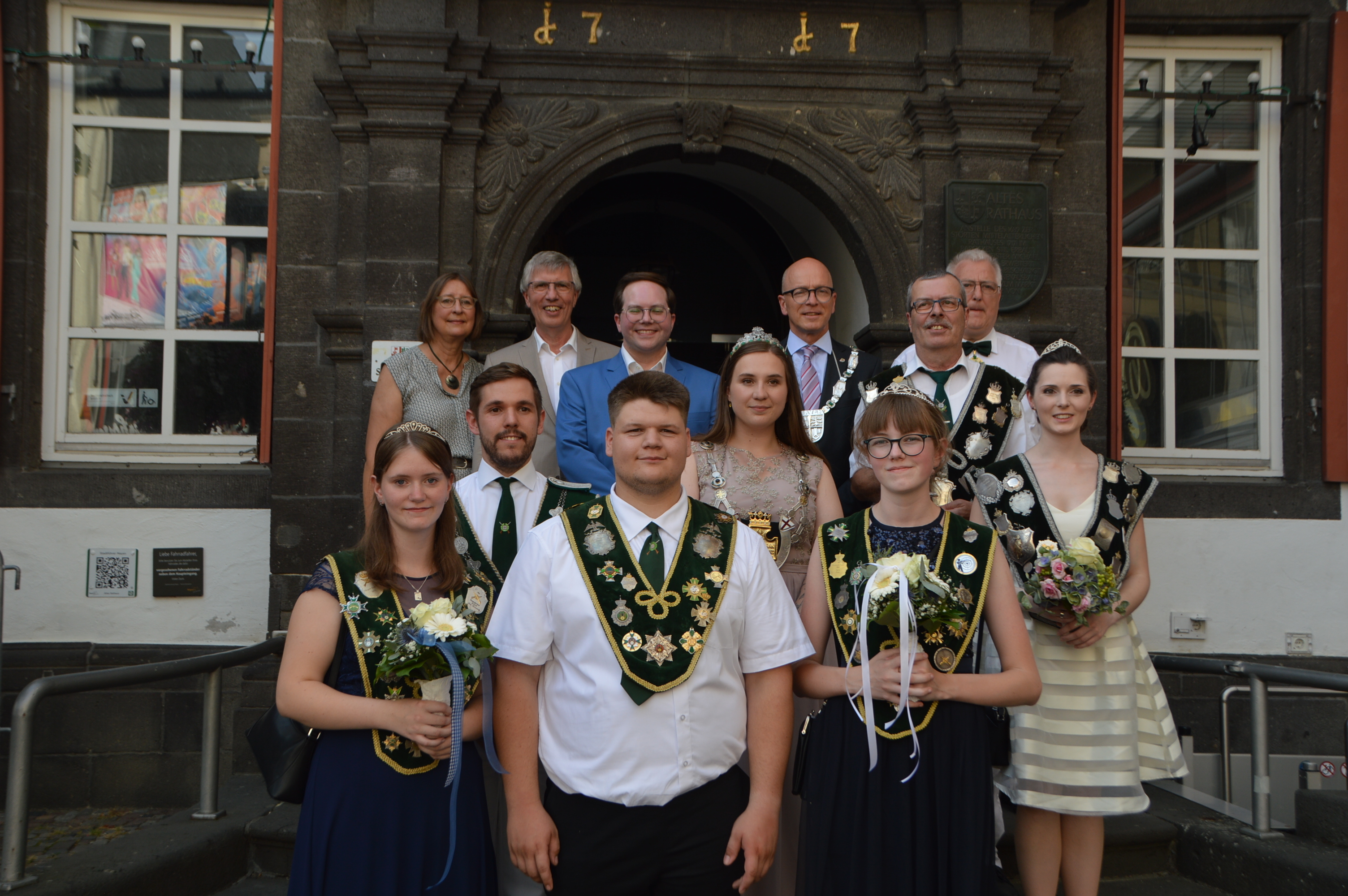 Proklamation der Schützenmajestäten vor dem Alten Rathaus