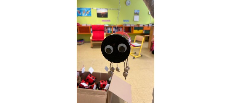 Insektenhotel in Marienkäferoptik