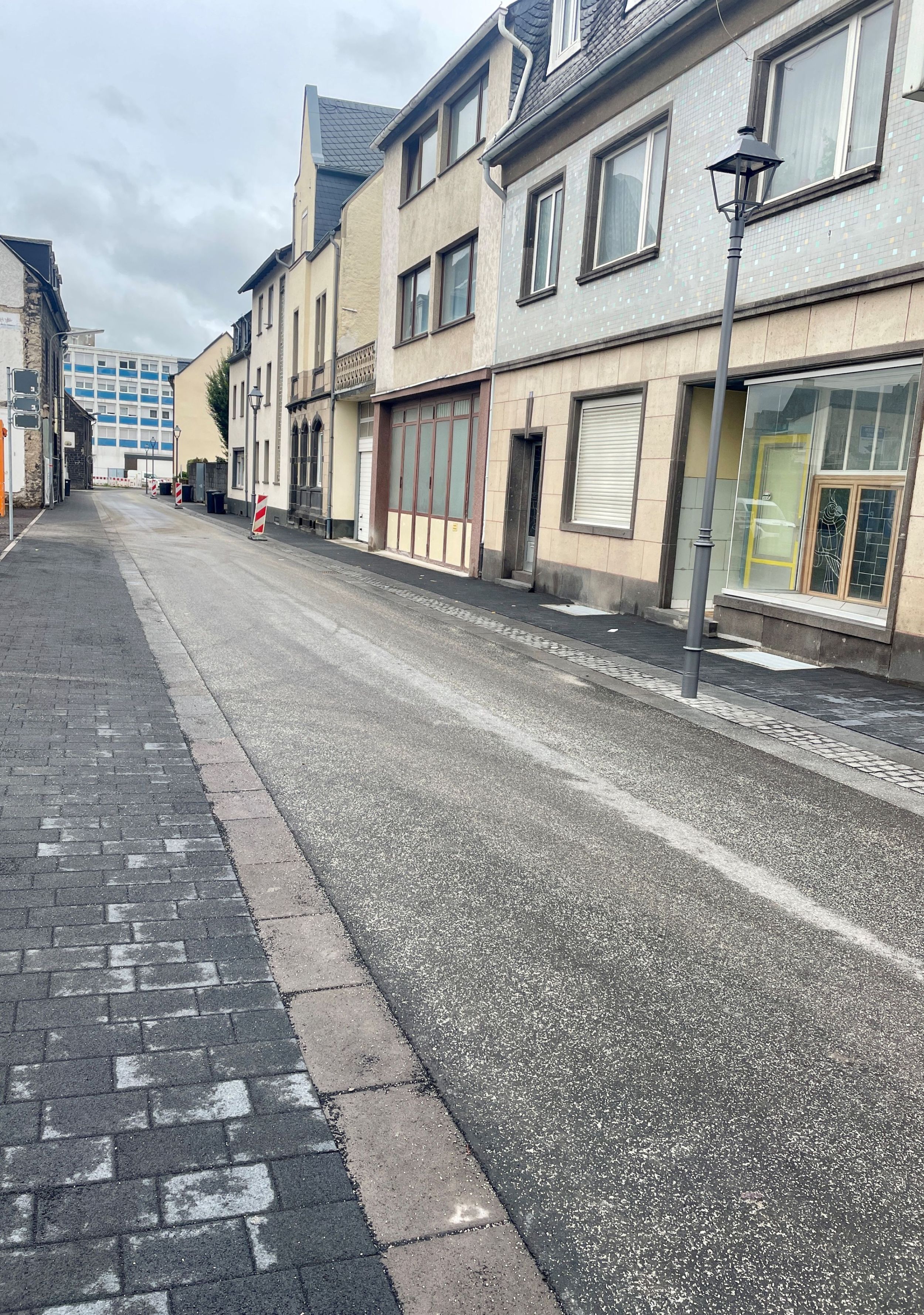 Bild einer Straße nach dem Umbau