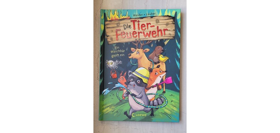 Spannende Feuerwehrgeschichten am 25. April in der Stadtbücherei Buchcover