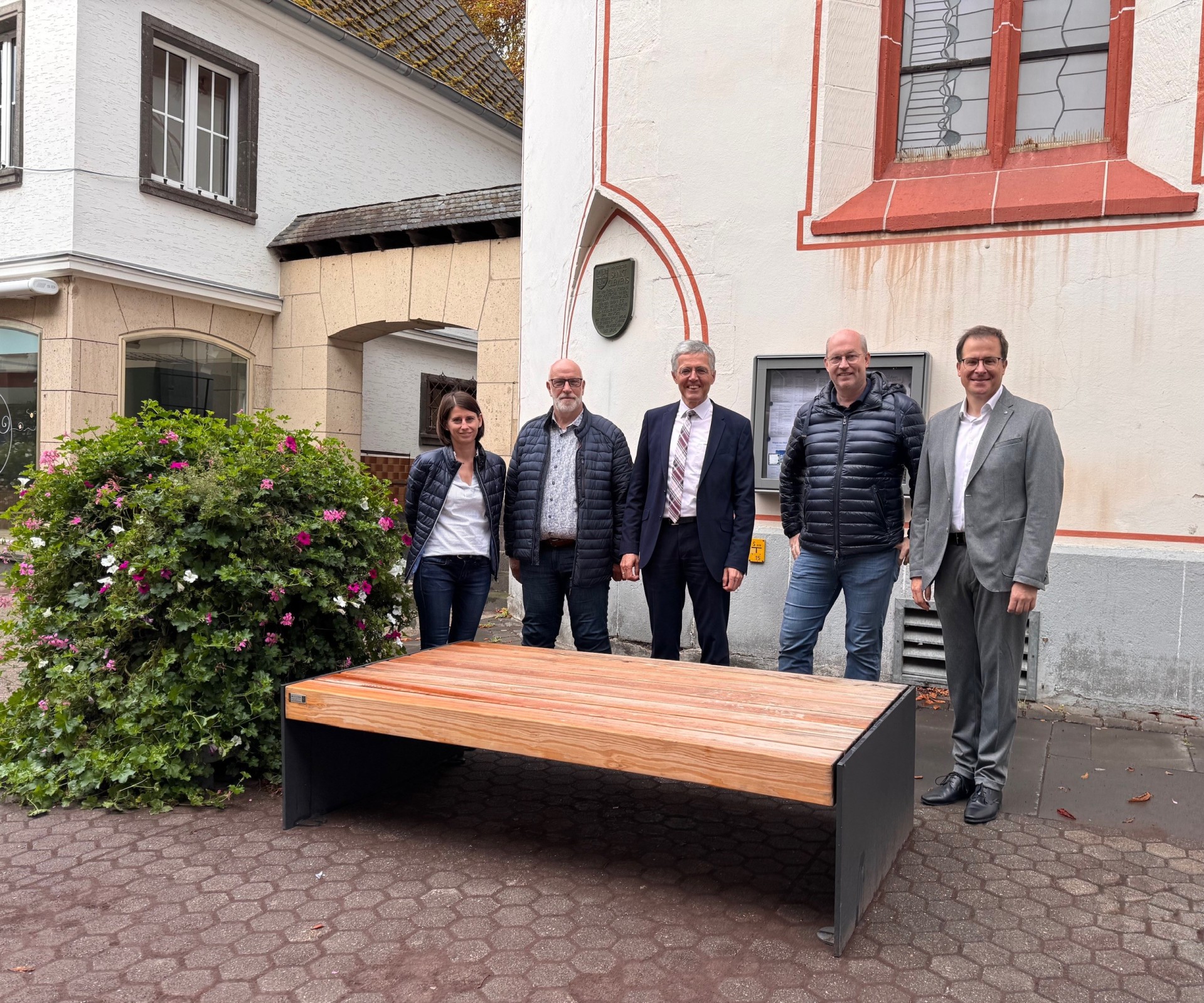 5 Personen in der Innenstadt