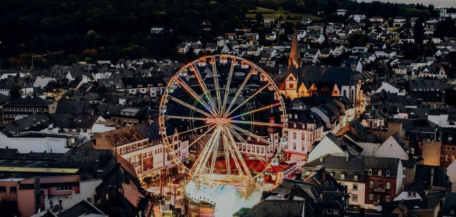 Das Riesenrad auf dem Mayener Marktplatz