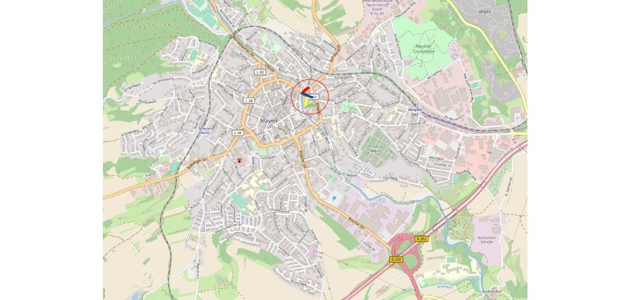Der zugehörige Lageplan weist die Bauabschnitte wie folgt aus: Bauabschnitt 1 – Auf der Eich (rot), Bauabschnitt 2 – Koblenzer Straße (blau), Bauabschnitt 3 – Im Trinnel (gelb) und Bauabschnitt 4 – Im Trinnel (grün) Grafik der Umleitung