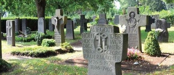 Ein Teil des Mayener Hauptfriedhofes